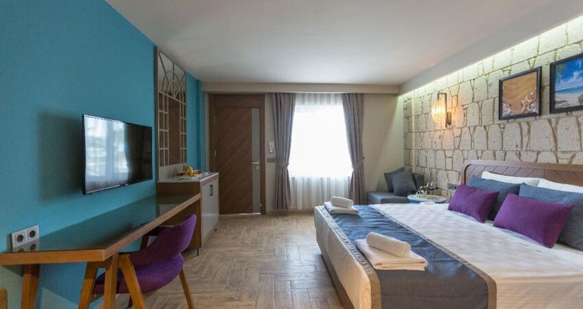 Risus Beach Resort Hotel