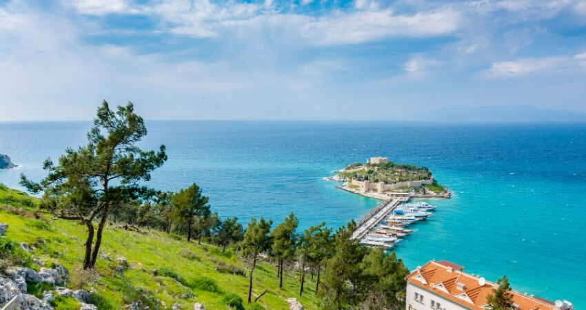 Kuşadası Güzelçamlı Tekne Turu