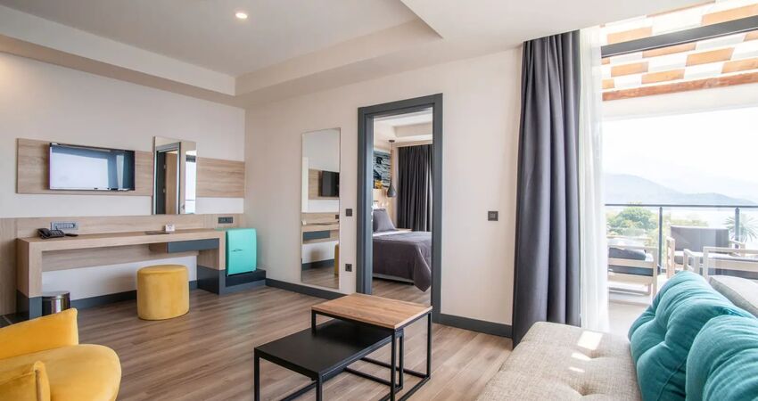Maia Luxury Beach Hotel&Spa