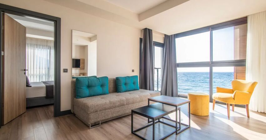 Maia Luxury Beach Hotel&Spa
