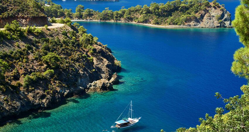Fethiye Korsan Teknesi Turu