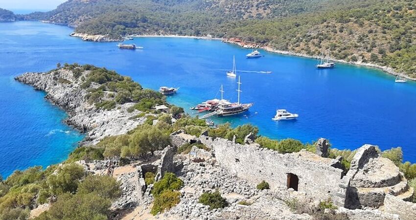 Fethiye Korsan Teknesi Turu