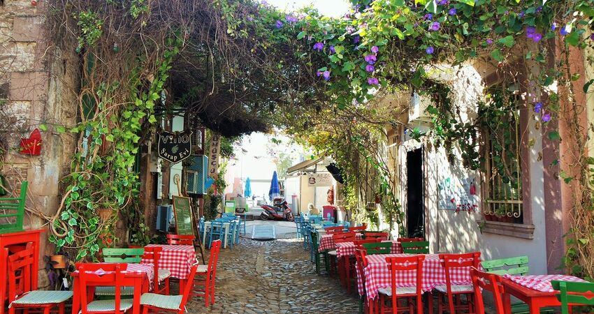 AYVALIK - CUNDA ADASI - KAZDAĞLARI - ŞEYTAN SOFRASI TURU