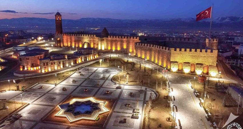 ERZURUM KARS VAN DOĞU EKSPRESİ TURU