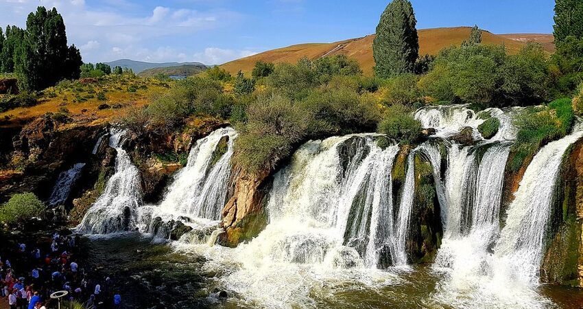 ERZURUM KARS VAN DOĞU EKSPRESİ TURU
